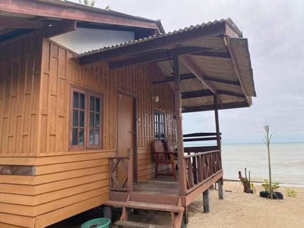 Pinks Bungalow Hotel Baan Tai Exterior photo